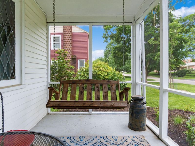 51 E Schreyer Place, Columbus, OH 43214 Photo 7