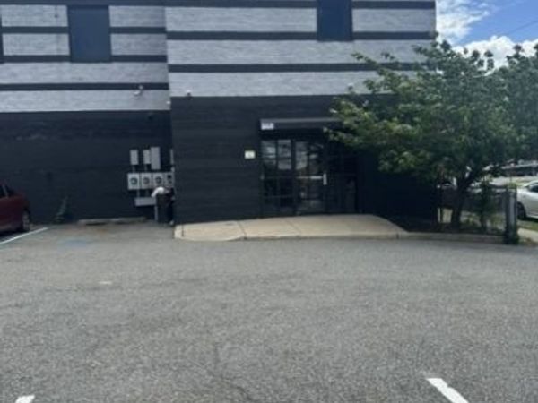 715 Broadway, Paterson, NJ 07514