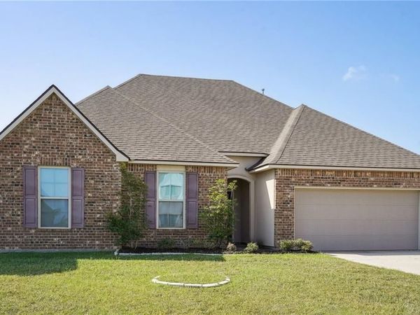 824 LAKESHORE VILLAGE Drive , Slidell, LA 70461