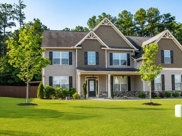 289 Greighmoor Court, Loganville, GA 30052