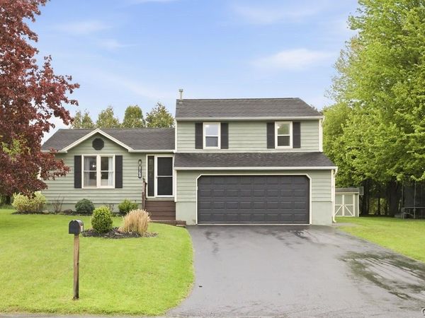 8168 Toscano Drive , Clay, NY 13041