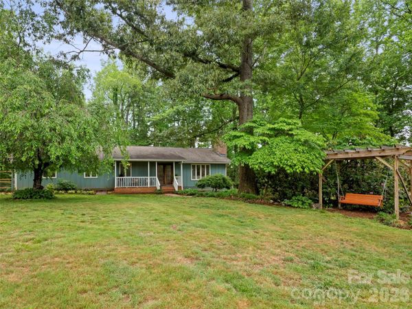 1 Glen Meadows Place, Arden, NC 28704