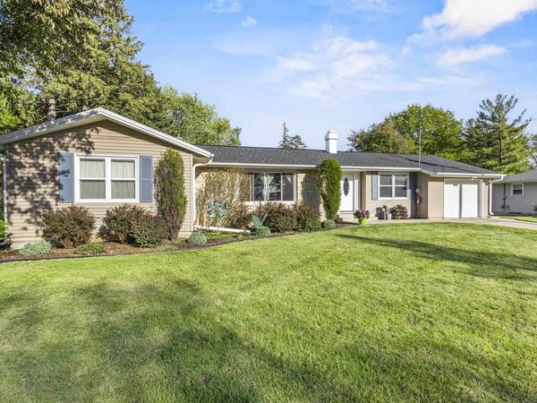 2663 TIMBER LANE, Green Bay, WI 54313