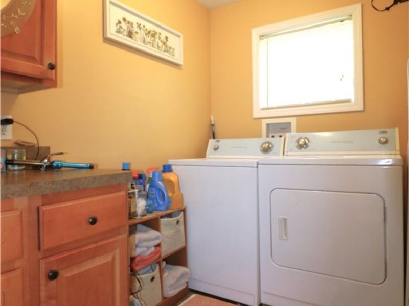 62 S Huron Street, Milan, OH 44846 Photo 9