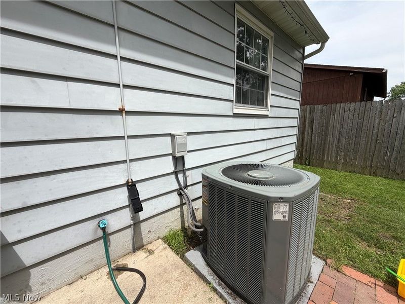 894 Jean Avenue, Akron, OH 44310 Photo 30