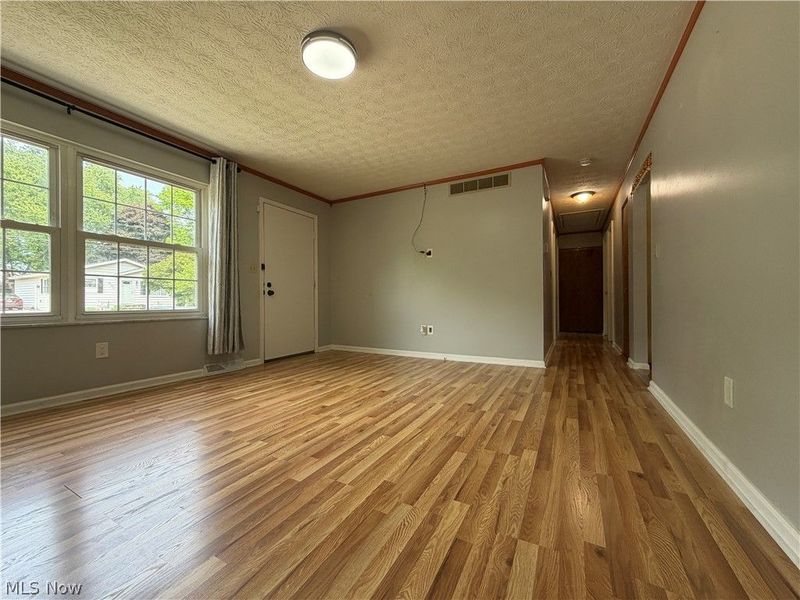 894 Jean Avenue, Akron, OH 44310 Photo 5