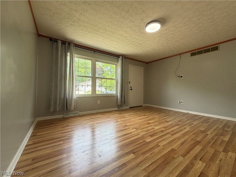 894 Jean Avenue, Akron, OH 44310 Photo 6