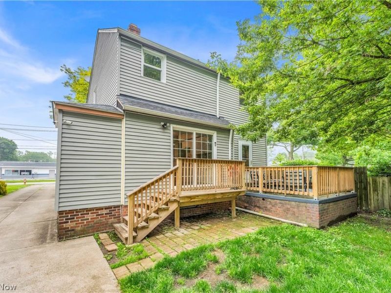 27645 Butternut Ridge Road , North Olmsted, OH 44070 Photo 17