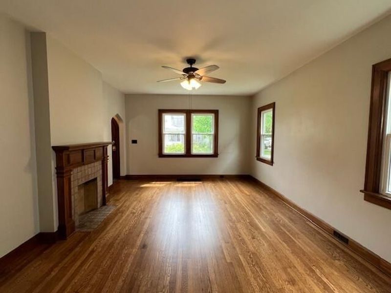 79 S Washington Street, Utica, OH 43080 Photo 5