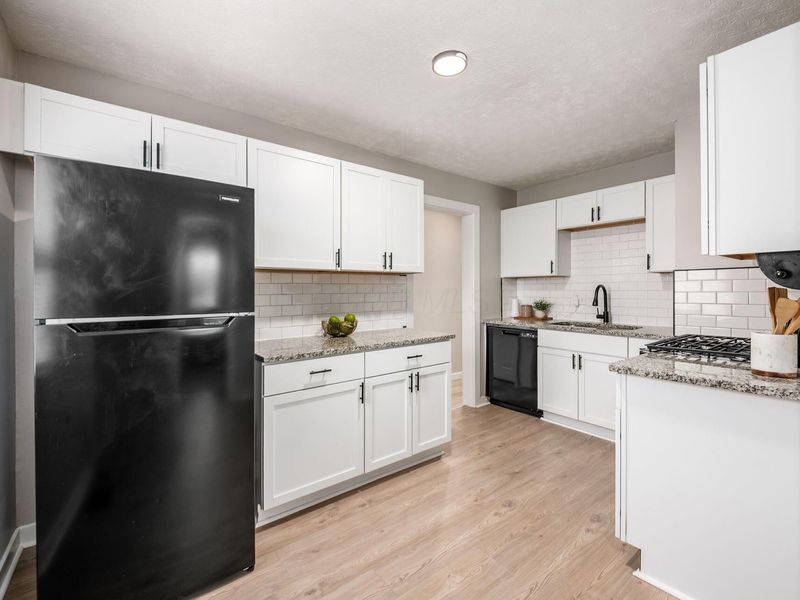 2315 Howey Road, Columbus, OH 43211 Photo 12