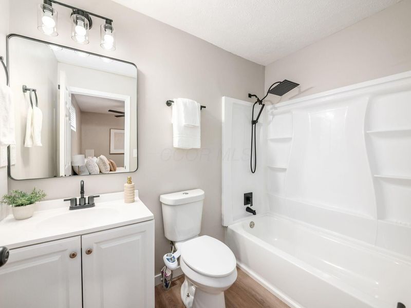 2315 Howey Road, Columbus, OH 43211 Photo 22