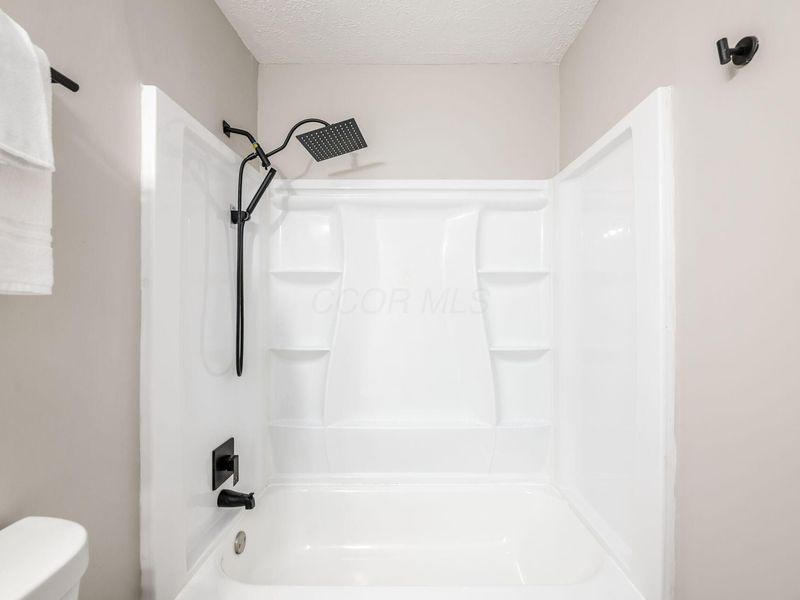 2315 Howey Road, Columbus, OH 43211 Photo 23