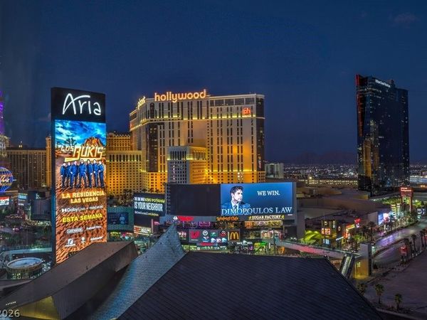 3722 Las Vegas Boulevard , Unit 1204, Las Vegas, NV 89158