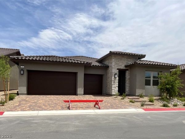 376 Tigullio Avenue , Henderson, NV 89011