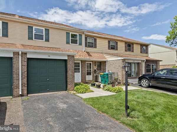110 ORCHARD COURT, ROYERSFORD, PA 19468