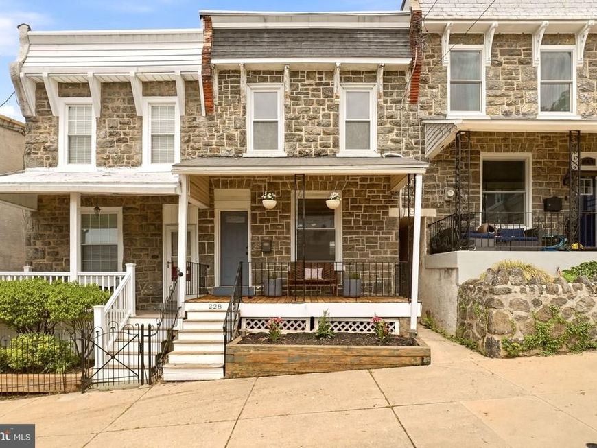 228 Jamestown Street, Philadelphia, PA 19128 Main Photo