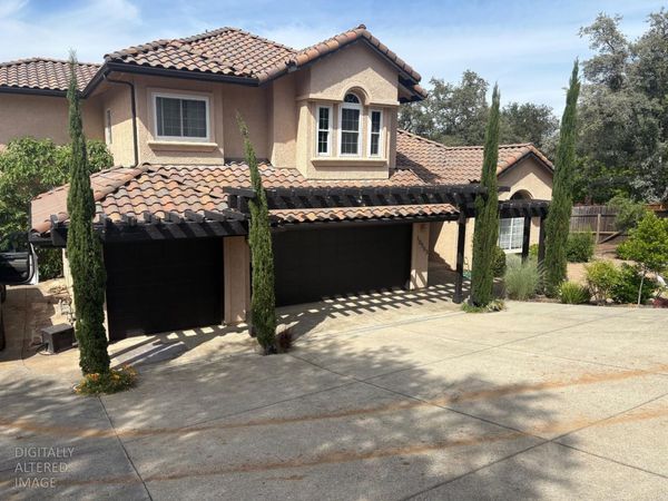 10563 Rock View Ct, Auburn, CA 95602