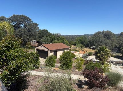 10563 Rock View Ct, Auburn, CA 95602 Photo