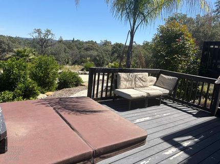 10563 Rock View Ct, Auburn, CA 95602 Photo