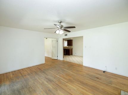 2754 W Swain Rd, Stockton, CA 95207 Photo
