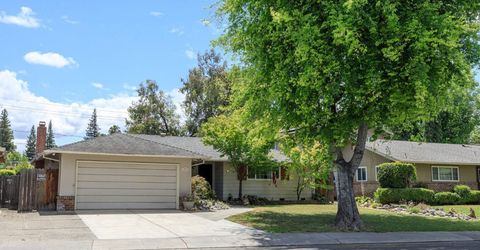 2754 W Swain Rd, Stockton, CA 95207 Photo