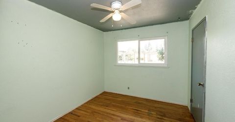 2754 W Swain Rd, Stockton, CA 95207 Photo