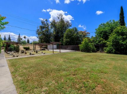 2754 W Swain Rd, Stockton, CA 95207 Photo