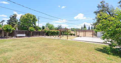 2754 W Swain Rd, Stockton, CA 95207 Photo