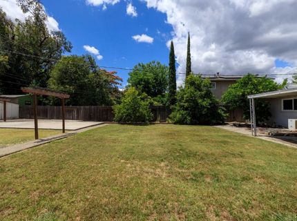 2754 W Swain Rd, Stockton, CA 95207 Photo