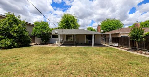 2754 W Swain Rd, Stockton, CA 95207 Photo
