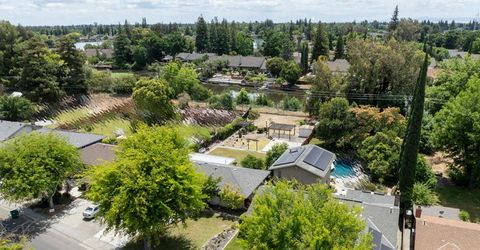 2754 W Swain Rd, Stockton, CA 95207 Photo
