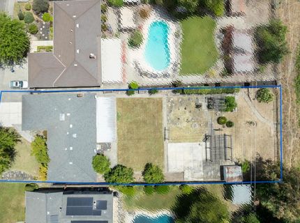 2754 W Swain Rd, Stockton, CA 95207 Photo