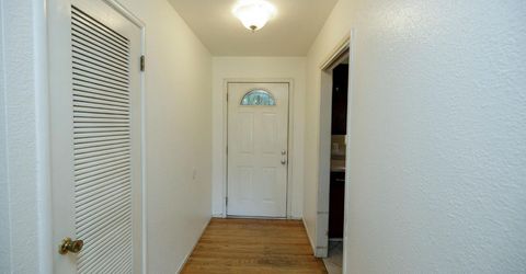 2754 W Swain Rd, Stockton, CA 95207 Photo