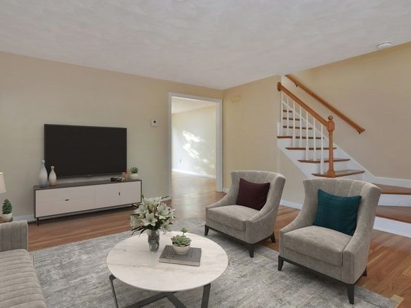 197 High St, Unit 2, Andover, MA 01810