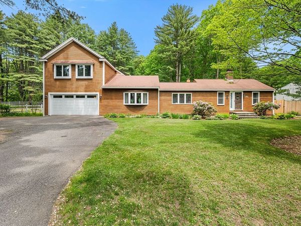 185 Randall Rd, Stow, MA 01775