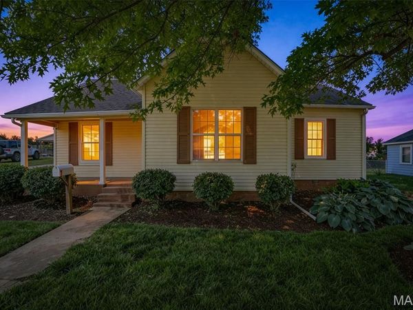 107 N Waller Street, Desloge, MO 63601