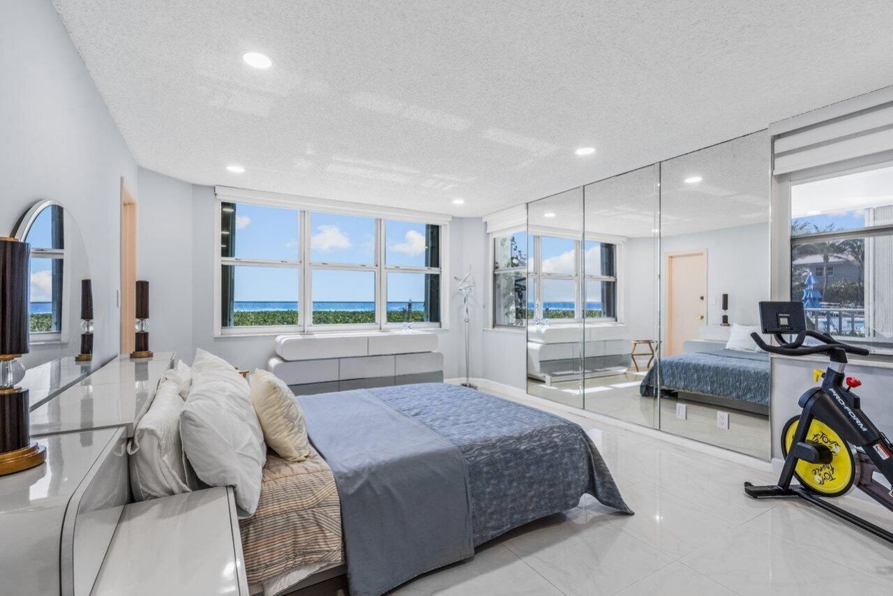 5200 N Ocean Drive, Unit 102, Riviera Beach, FL 33404 Photo