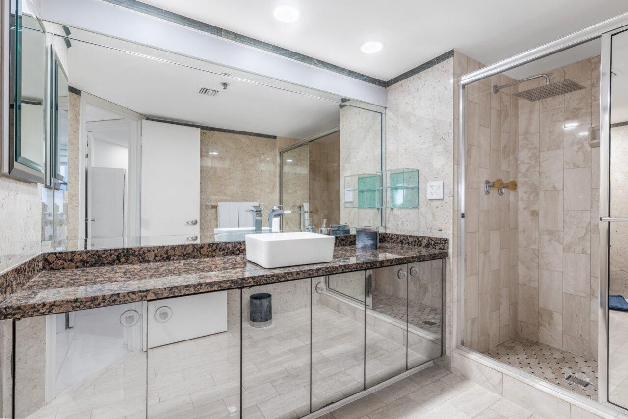 5200 N Ocean Drive, Unit 102, Riviera Beach, FL 33404 Photo