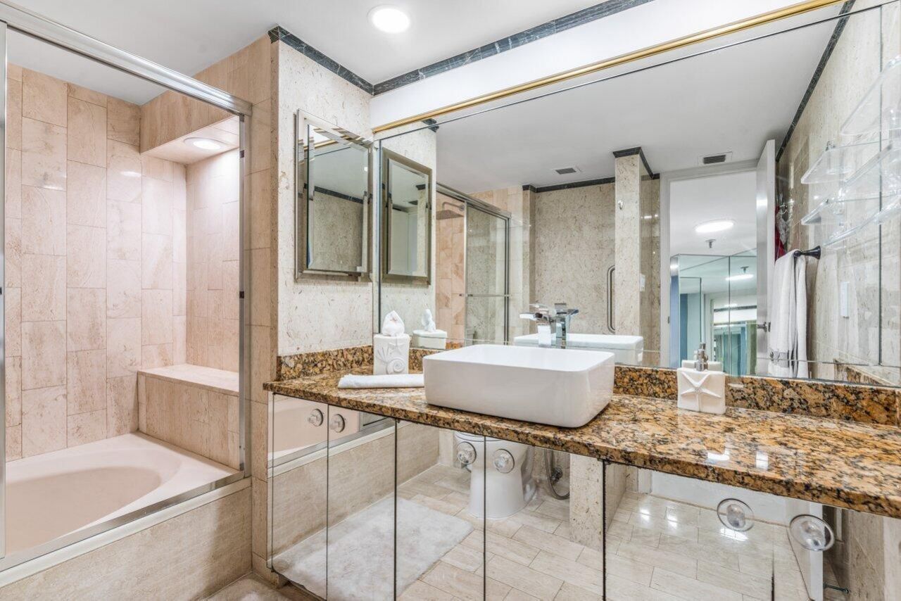 5200 N Ocean Drive, Unit 102, Riviera Beach, FL 33404 Photo