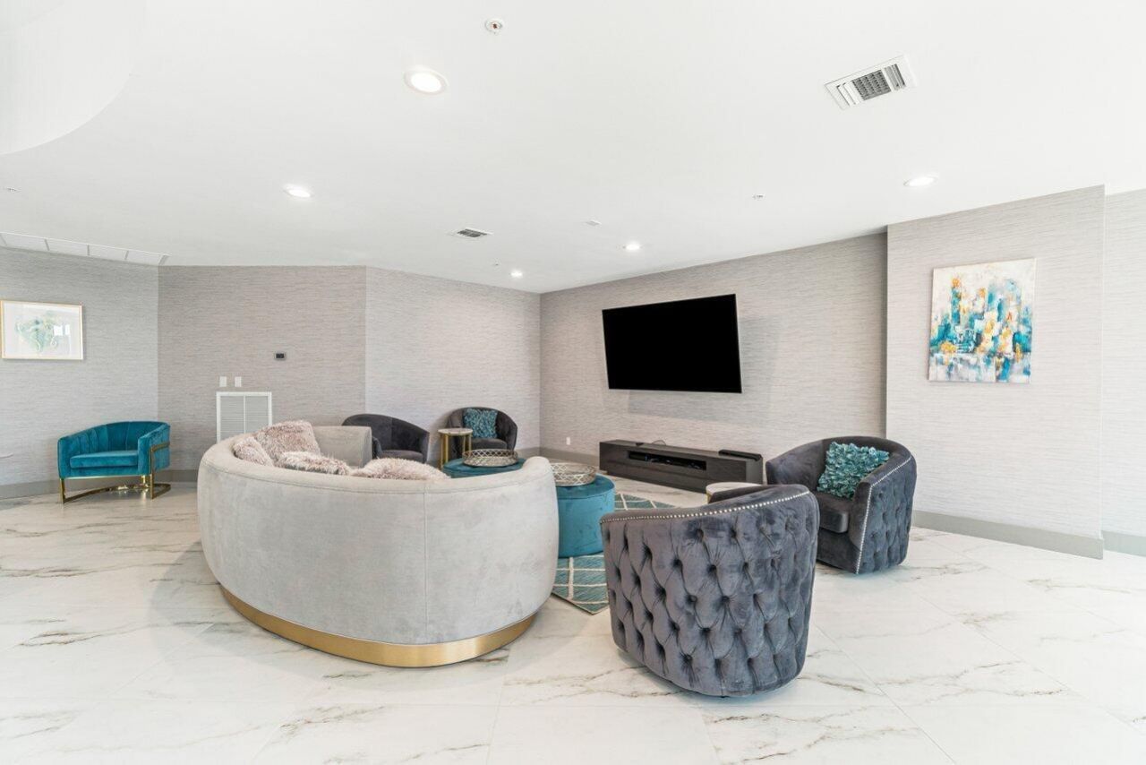 5200 N Ocean Drive, Unit 102, Riviera Beach, FL 33404 Photo