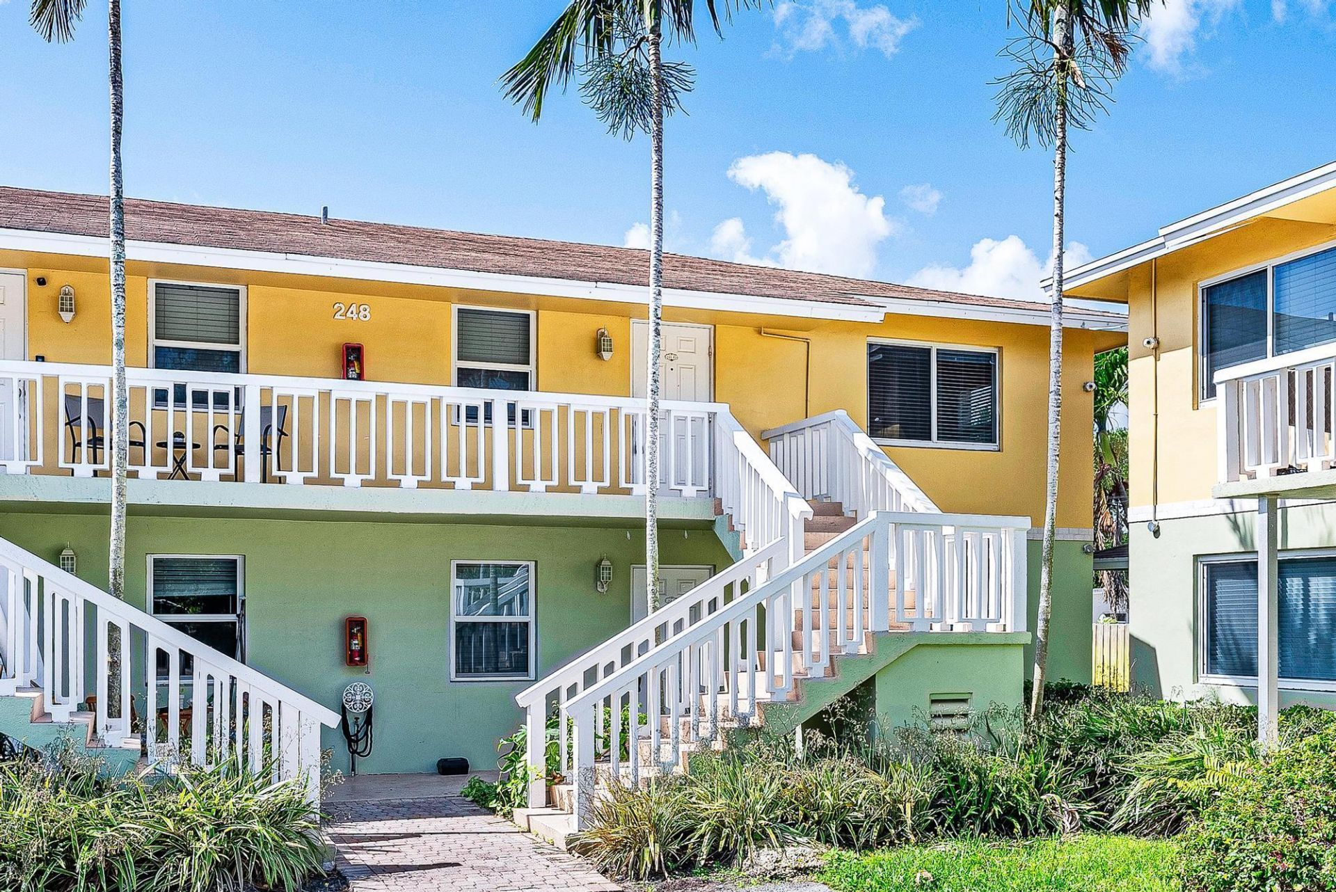 242 NE 12th Street, Unit 2, Delray Beach, FL 33444 Photo