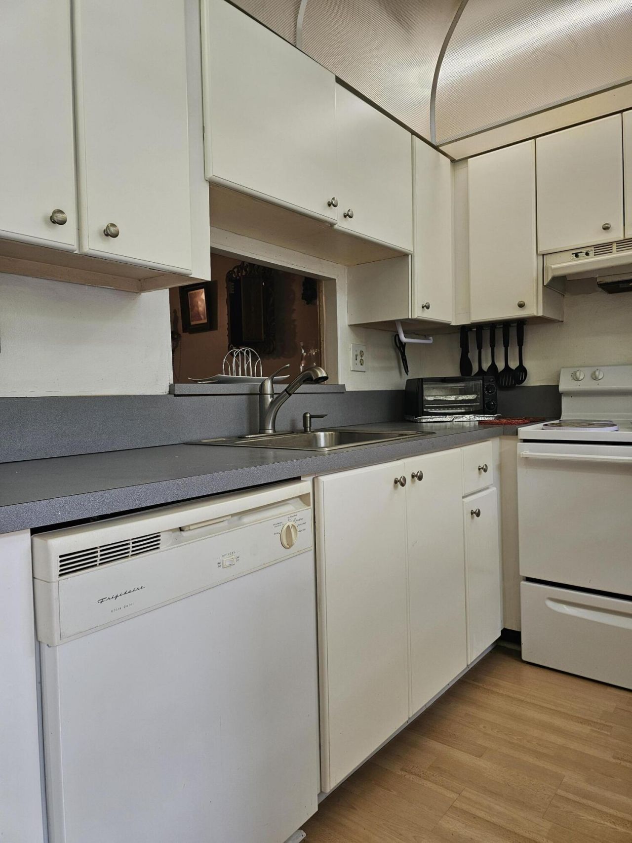 5100 NW 35th Street, Unit 104, Lauderdale Lakes, FL 33319 Photo