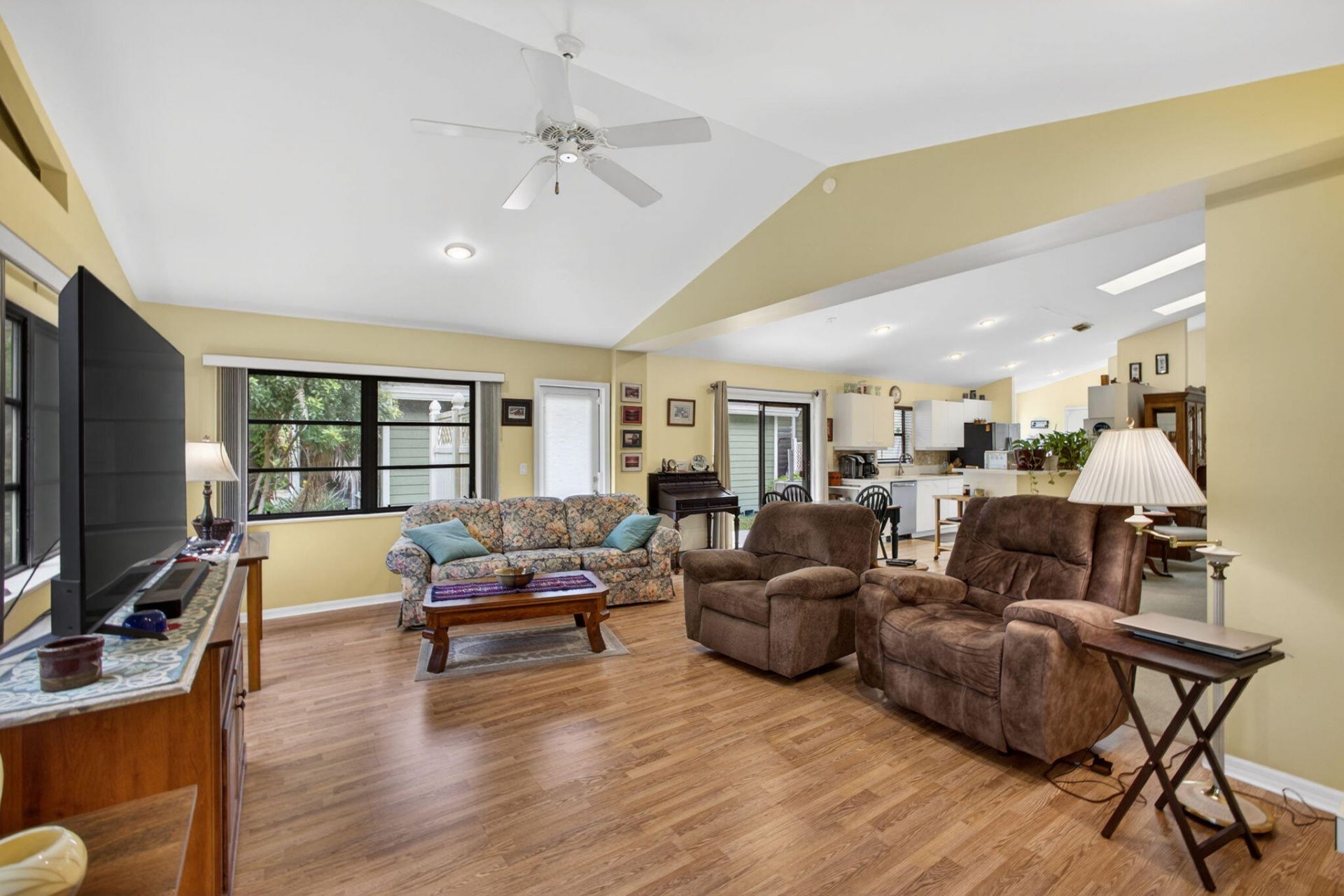 6335 SE Ames Way, Hobe Sound, FL 33455 Photo