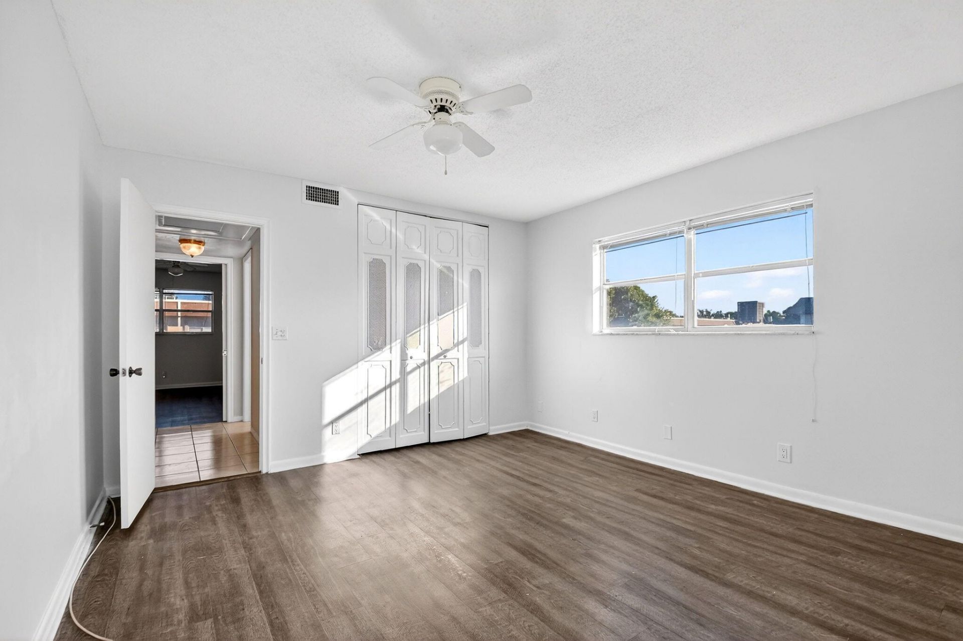 201 Oxford 600, West Palm Beach, FL 33417 Photo