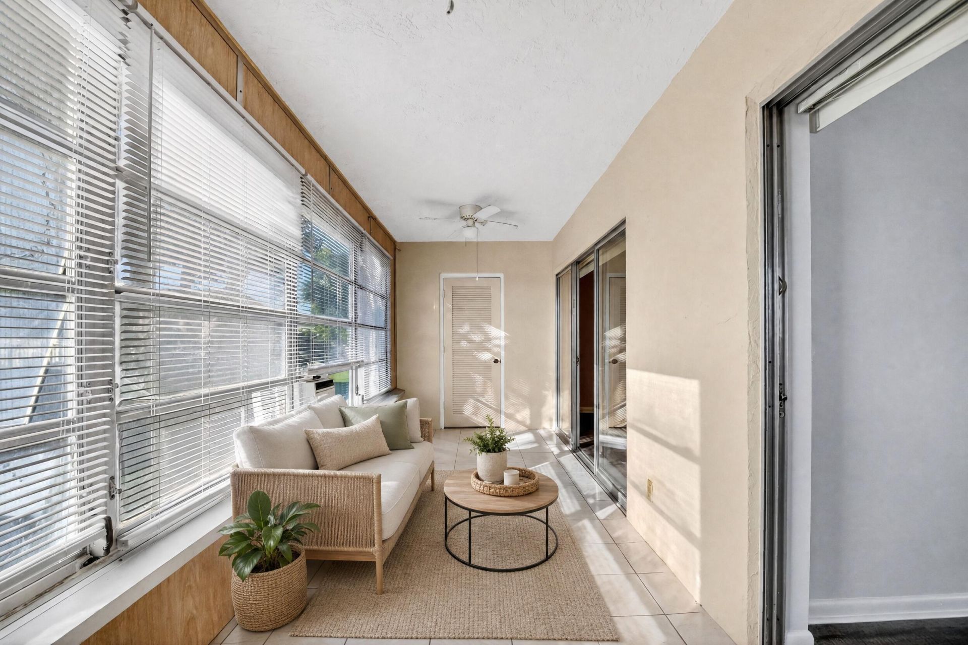 201 Oxford 600, West Palm Beach, FL 33417 Photo