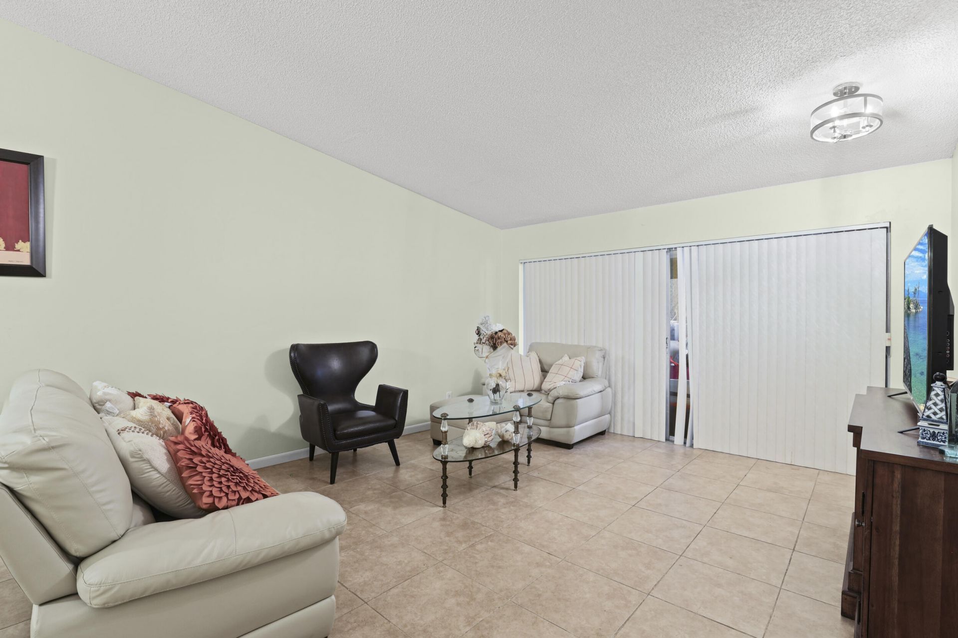 4235 Lucerne Villas Lane, Greenacres, FL 33467 Photo
