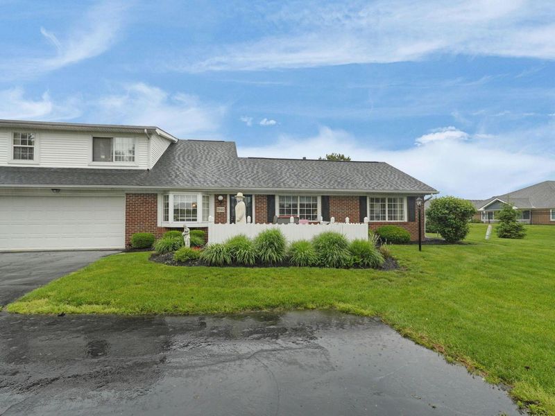 3940 Crestfield Drive , Groveport, OH 43125 Photo 2