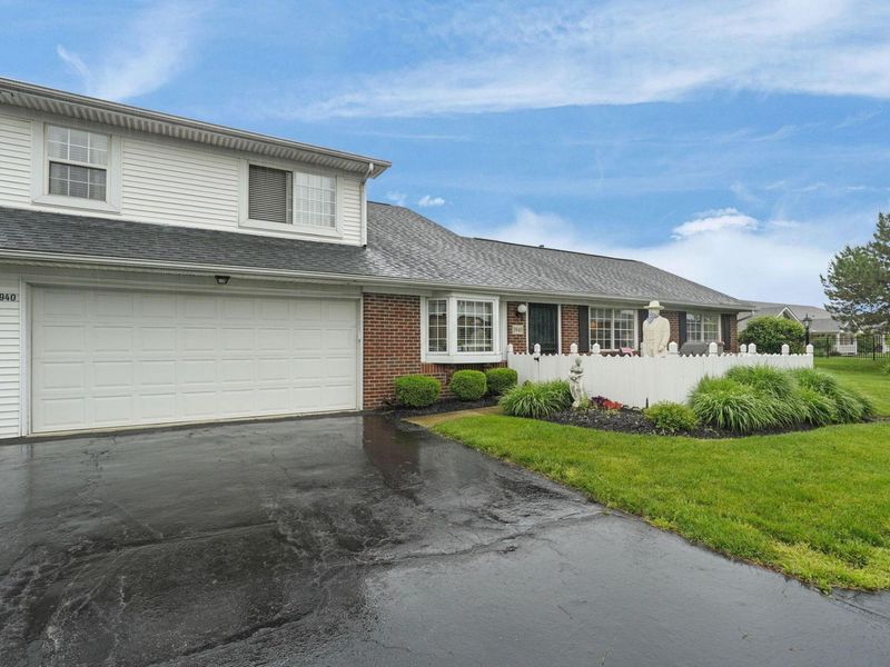 3940 Crestfield Drive , Groveport, OH 43125 Photo 4