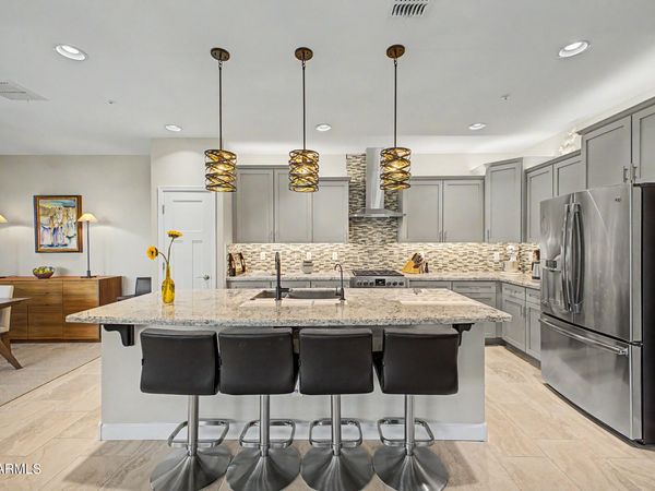 13175 W LONE TREE Trail, Peoria, AZ 85383