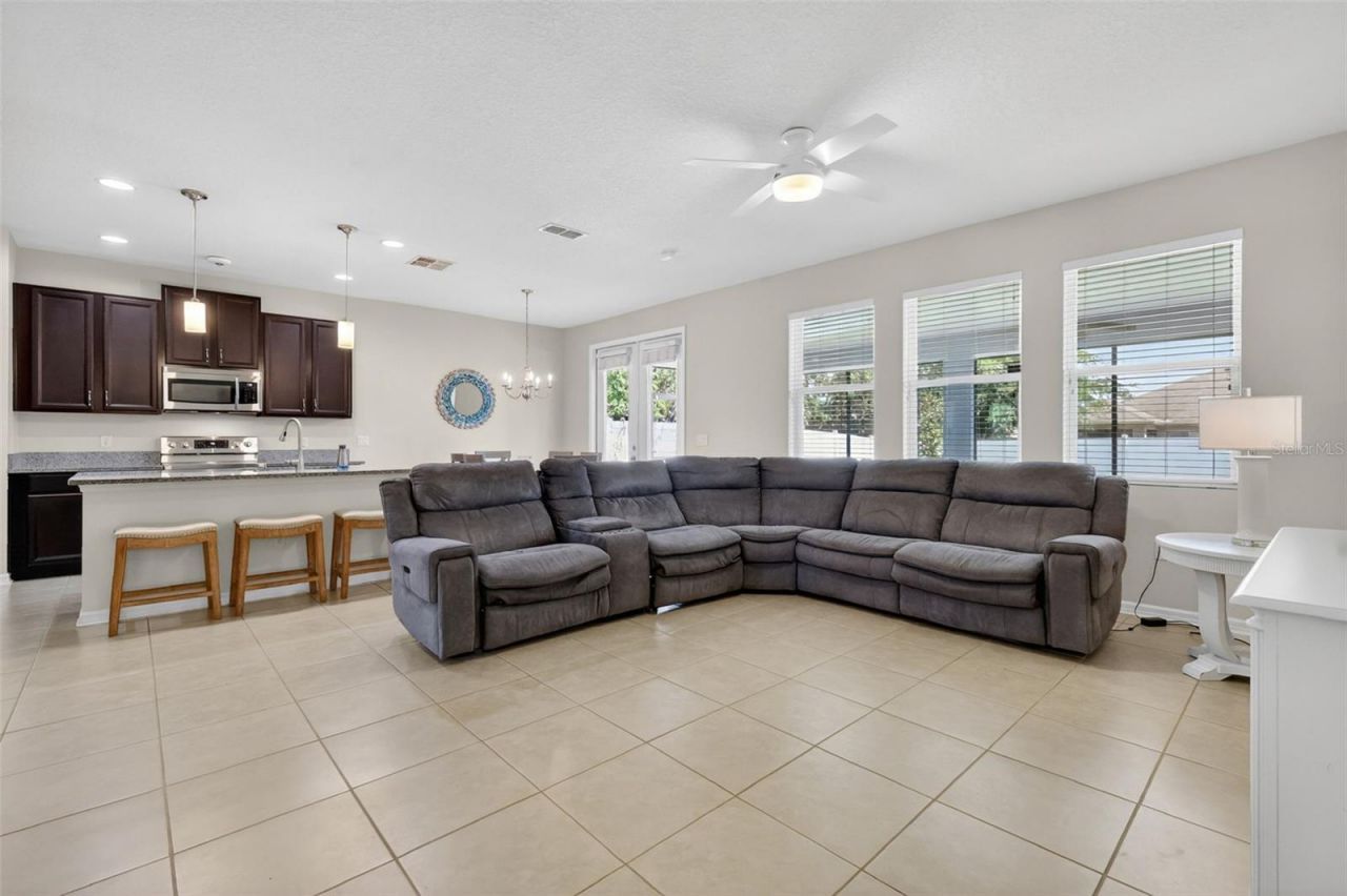 3262 Plumlee Court, Grand Island, FL 32735 Photo